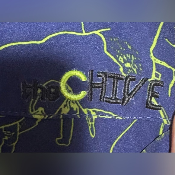 Travis Mathew Navy and Lime Graphic Chinos - Picture 4 of 4